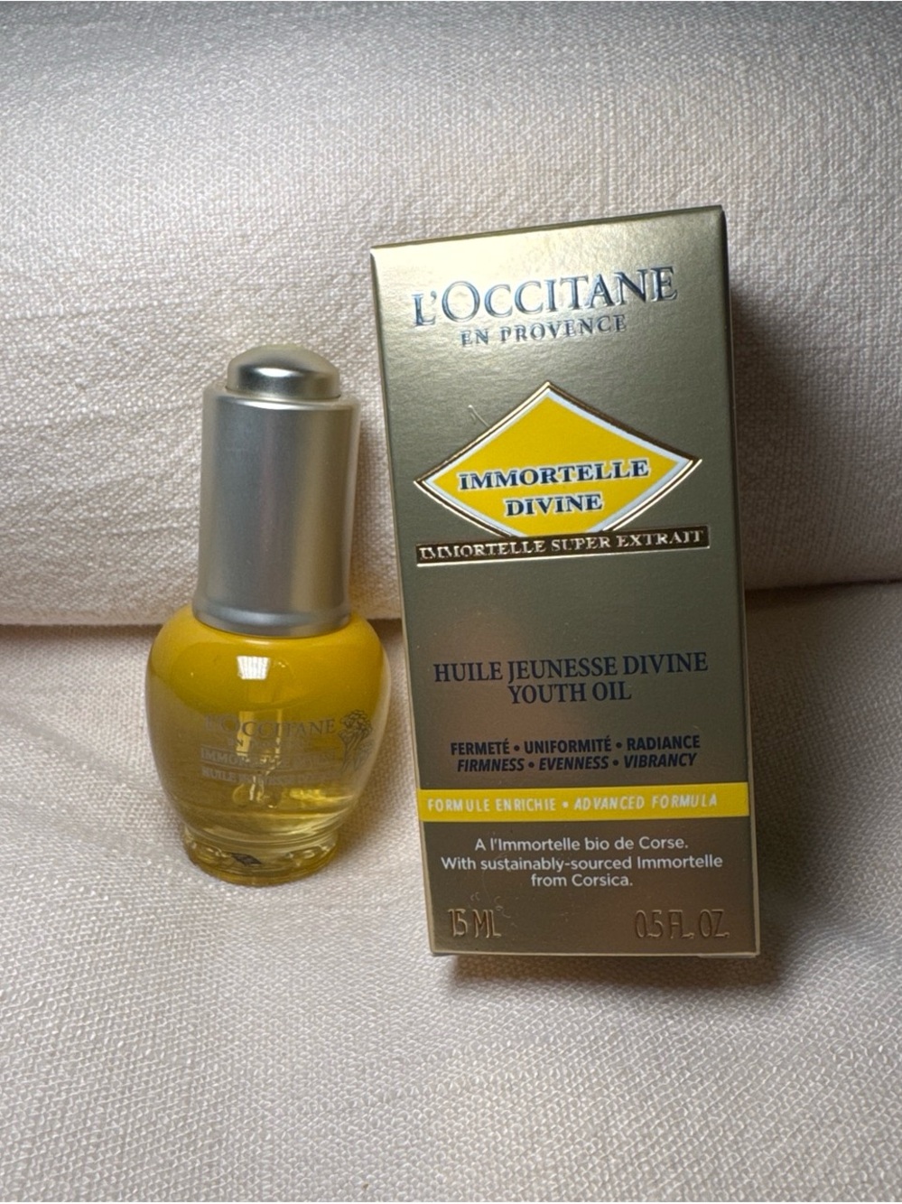 L'OCCITANE Immortelle Divine Youth Oil — Yellow & Silver Accents